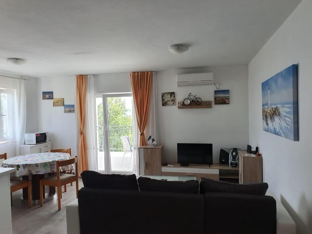 Apartmani Lucija Maslenica Luaran gambar