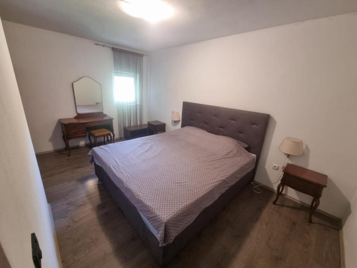 Apartmani Lucija Maslenica Luaran gambar